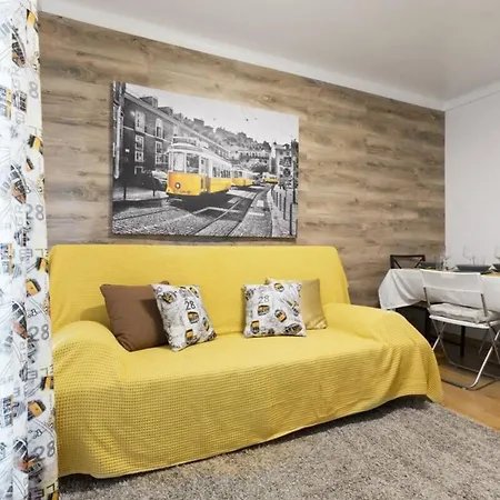 Live Alfama By Tram 28 | 1br Lägenhet *