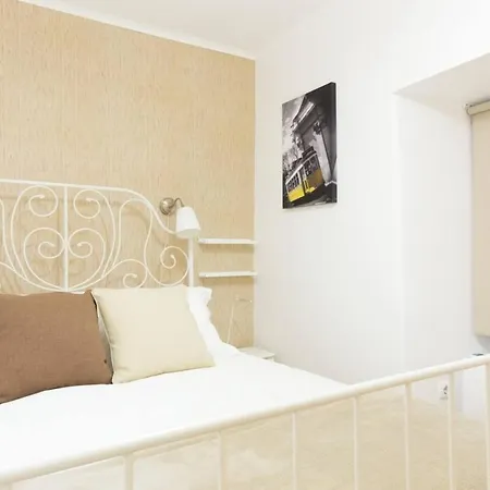 Live Alfama By Tram 28 | 1br * Lisboa