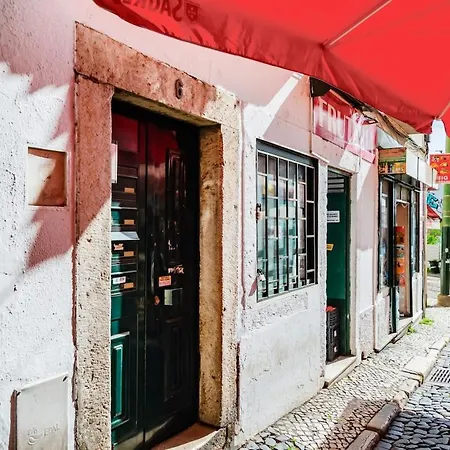 Live Alfama By Tram 28 | 1br Lägenhet *